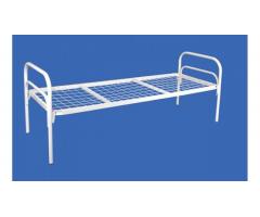 В учебные заведения и общежития металлические кровати